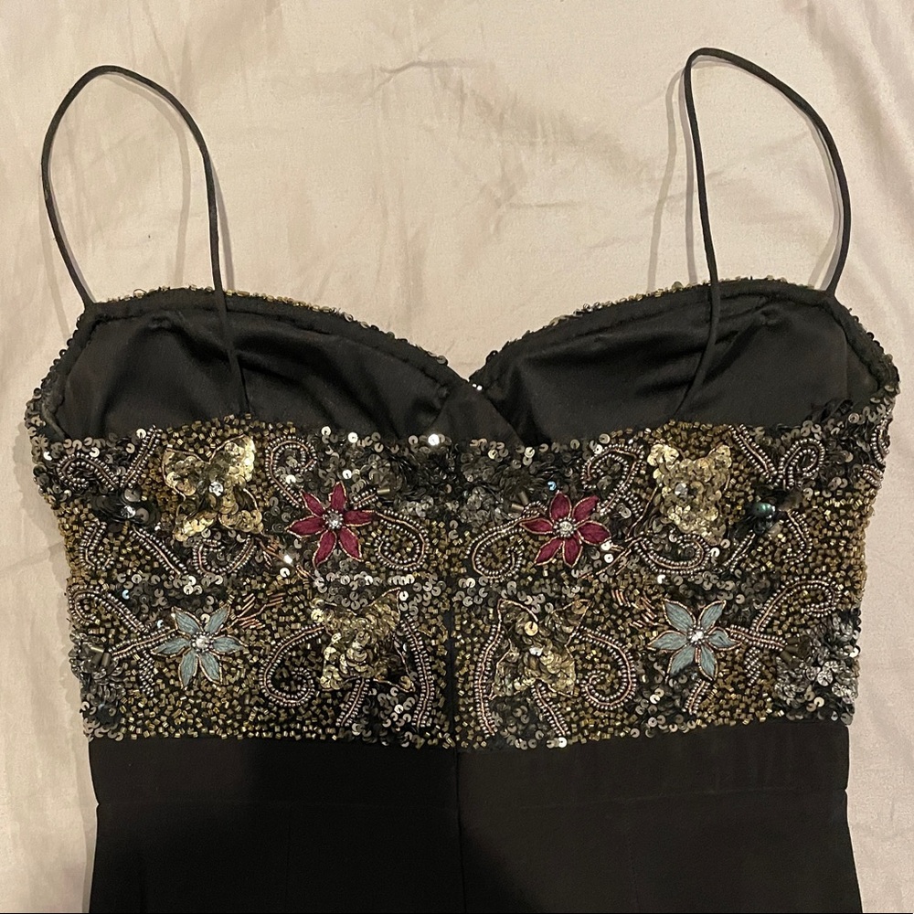 Adrianna Papell Sweetheart Gown with Beading (Black Tie Wedding Guest) - Picture 8 of 9
